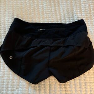 LULULEMON SPEED UPS size 4
